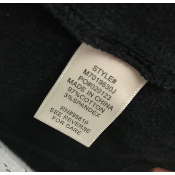 GUC John Paul Richard Women's Medium Black Ruffle Front Full Zip Short Jacket - Picture 8 of 8